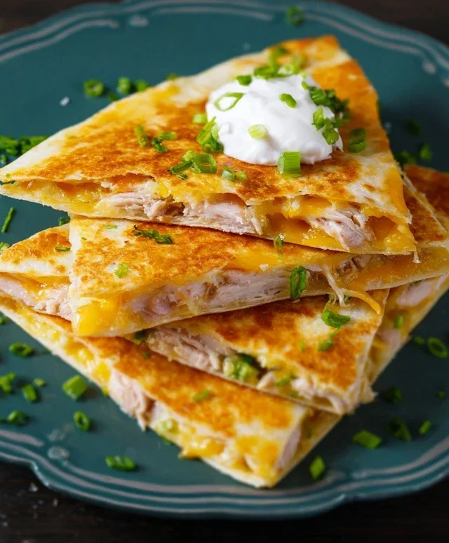 Keto Chicken Quesadilla